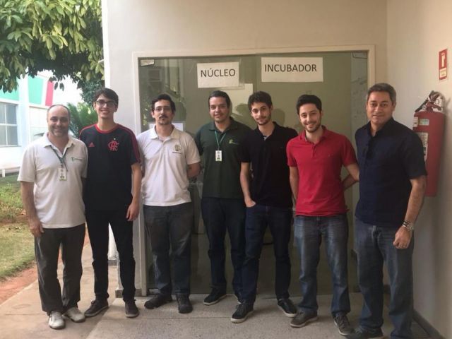 foto reunio com a empresa aoart 2019